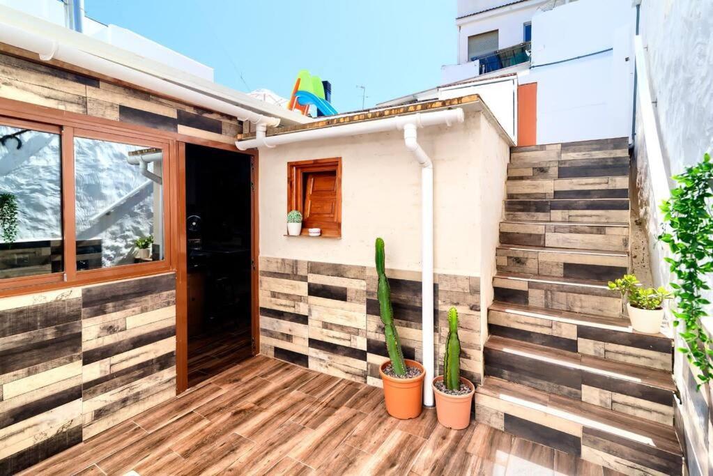 Cueva Con Jacuzzi A 20 Minutos De Valencia Villa Benaguacil Exterior photo