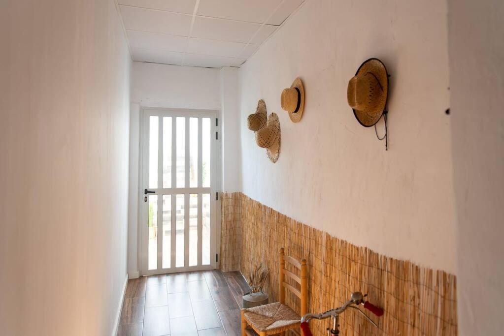 Cueva Con Jacuzzi A 20 Minutos De Valencia Villa Benaguacil Exterior photo
